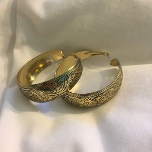 Free People large engraved hoops